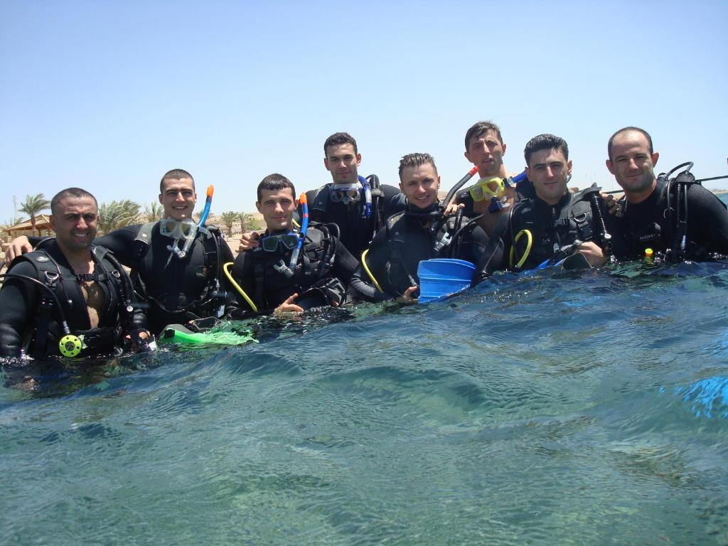 Hotel Red Sea Dive Center à Aqaba Extérieur photo